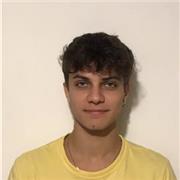 Studente universitario di informatica impartisce ripetizioni di matematica fino alle scuole superiore comprese